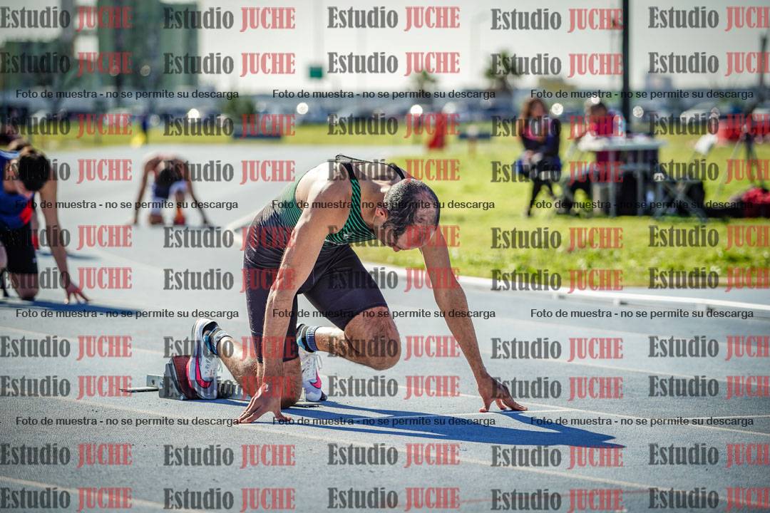 Fotos de los 400 m llanos de varones
