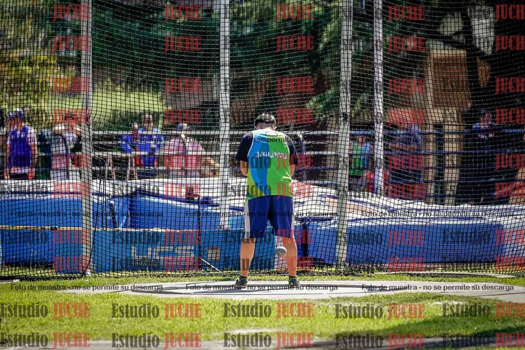 Fotos del lanzamiento de martillo de varones