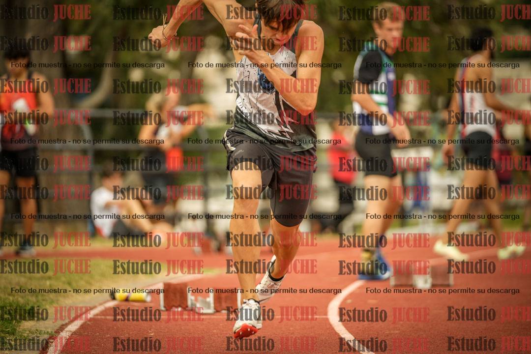 Fotos de los 200 m llanos de varones