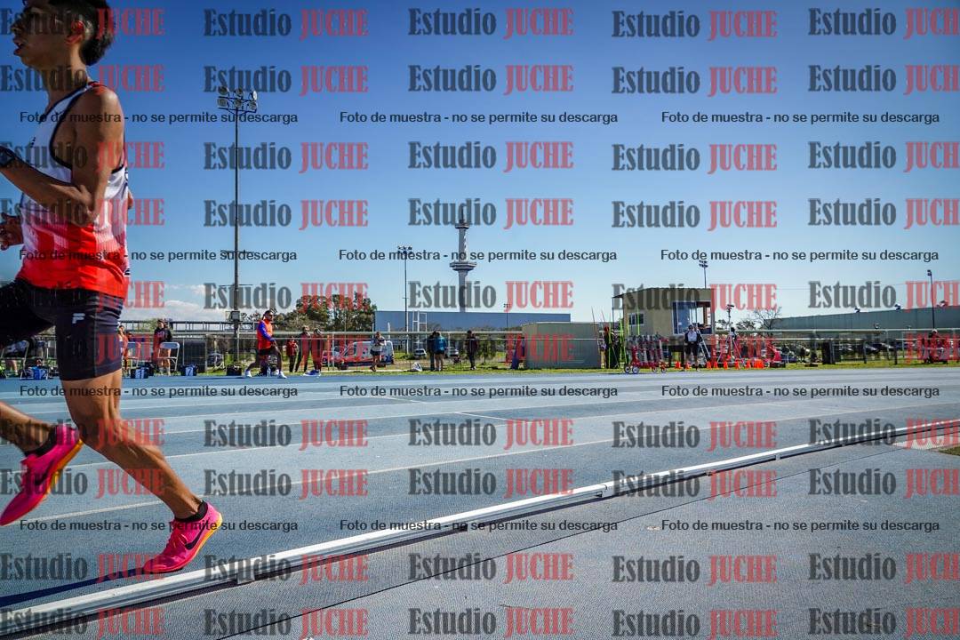 Fotos de los 5000 m llanos de mujeres y varones
