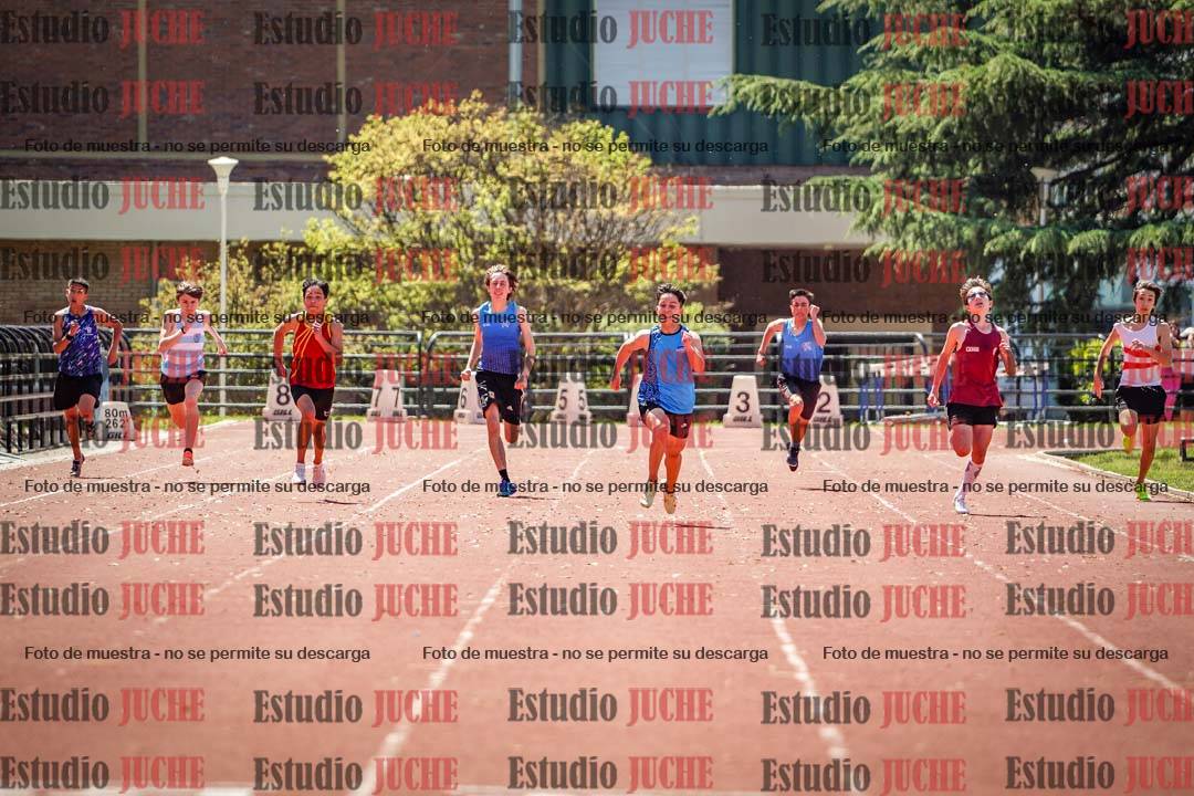 Fotos de los 200 m llanos de varones