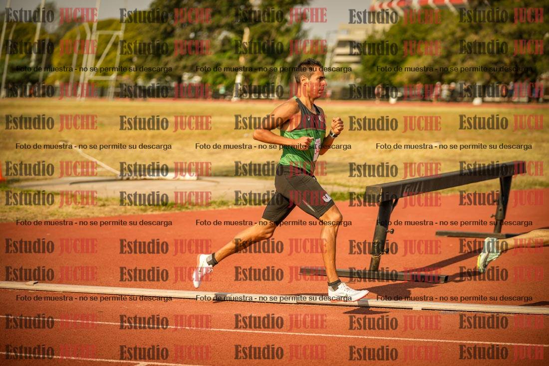 Fotos de los 1500 m llanos de varones