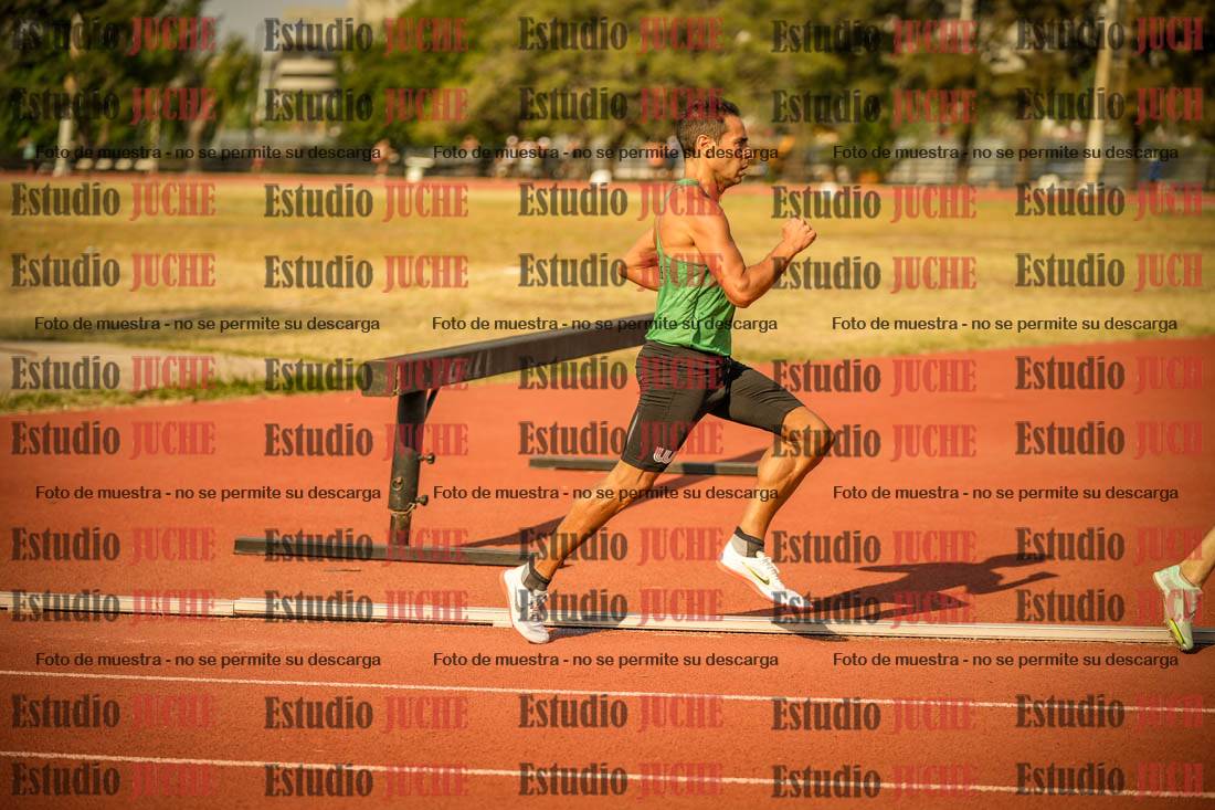 Fotos de los 1500 m llanos de varones