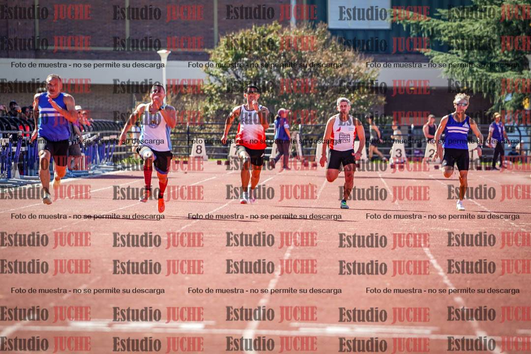 Fotos de los 100 m llanos de varones