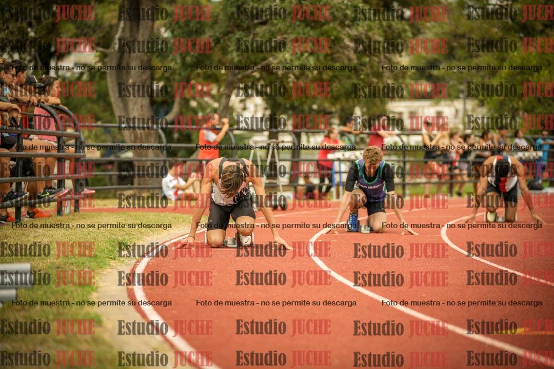 Fotos de los 200 m llanos de varones