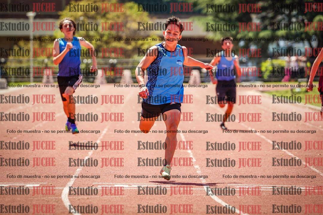 Fotos de los 200 m llanos de varones