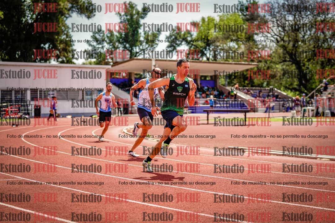 Fotos de los 400 m llanos de varones