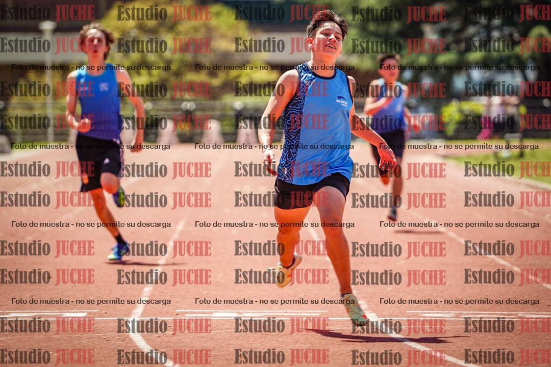 Fotos de los 200 m llanos de varones