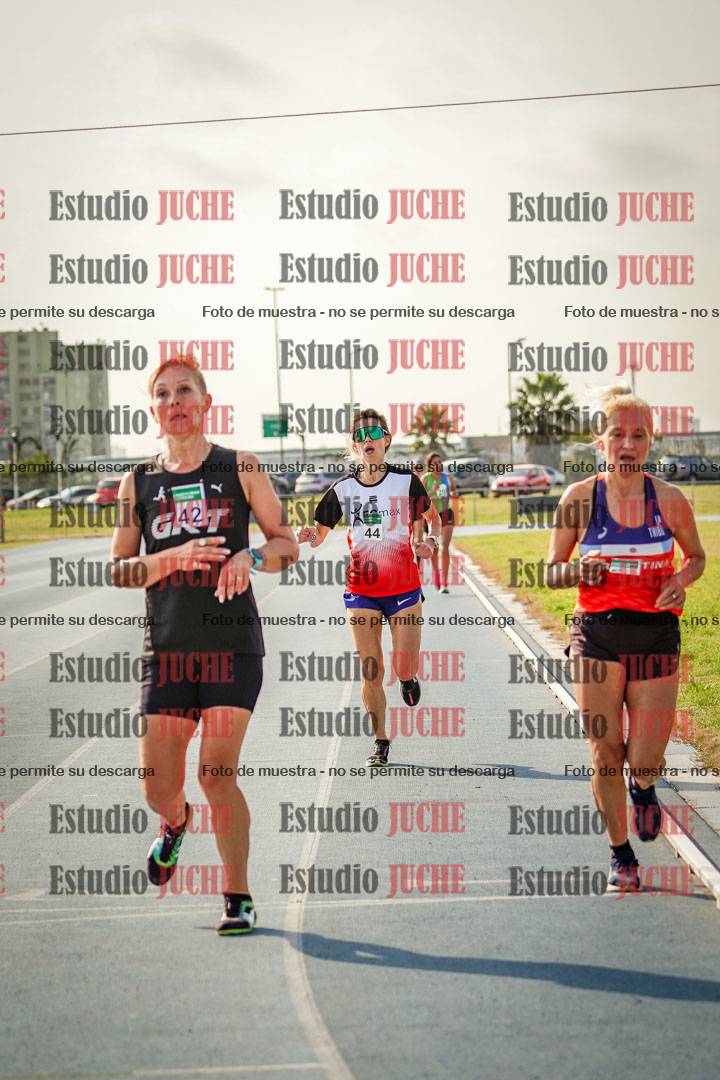 Fotos de los 3000 m llanos de mujeres