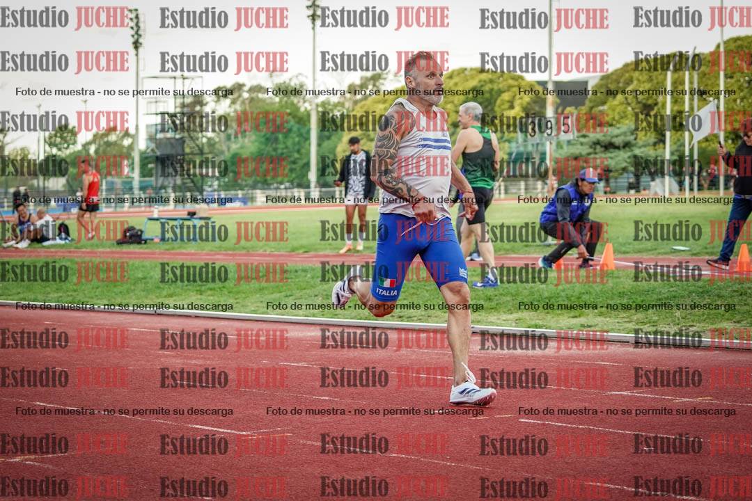 Fotos de los 400 m llanos de varones