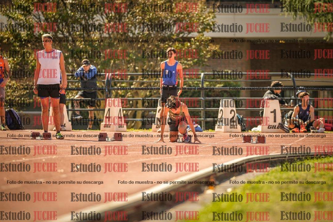 Fotos de los 100 m llanos de varones