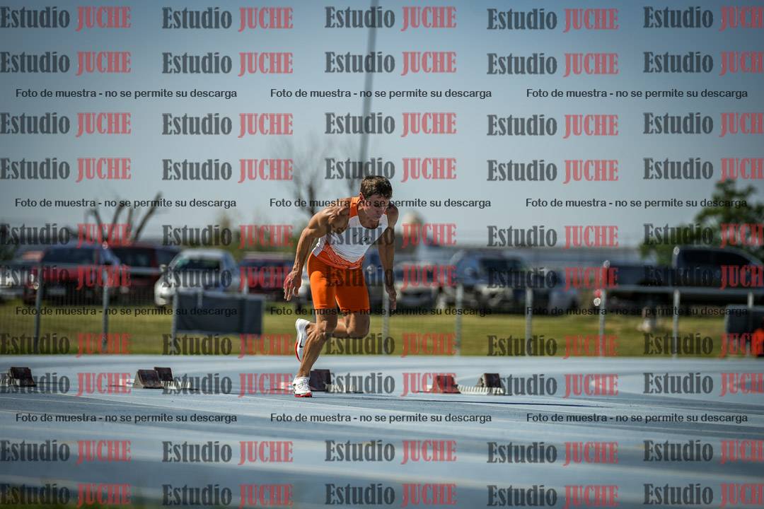 Fotos de los 100 m llanos de varones