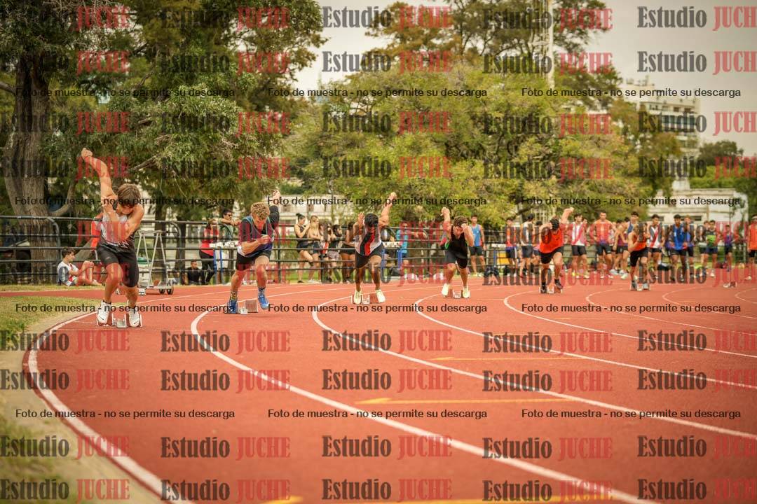 Fotos de los 200 m llanos de varones