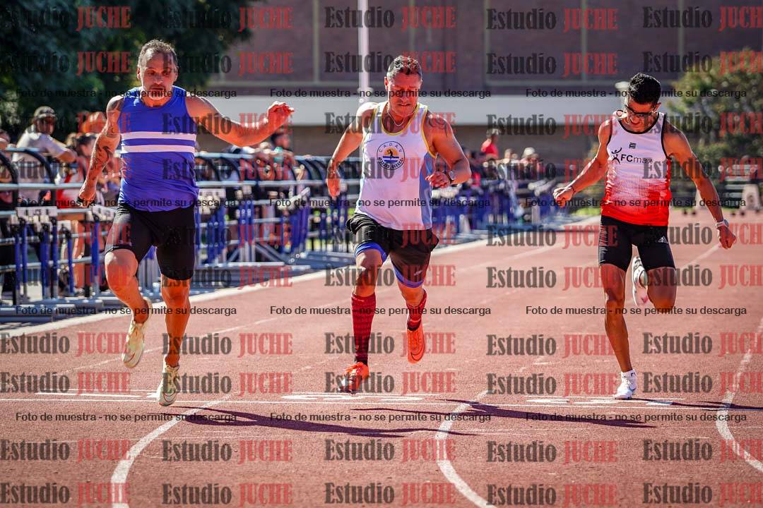 Fotos de los 100 m llanos de varones
