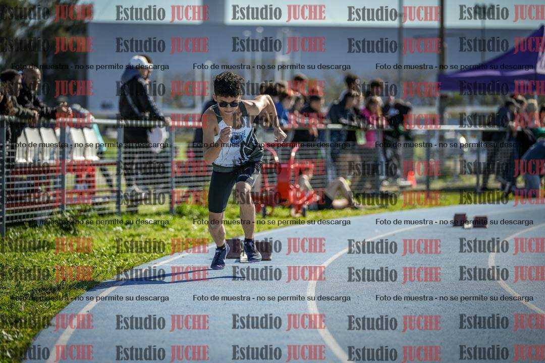 Fotos de los 400 m llanos de varones