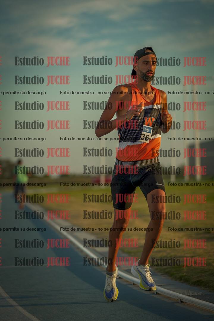 Fotos de los 3000 m llanos de varones