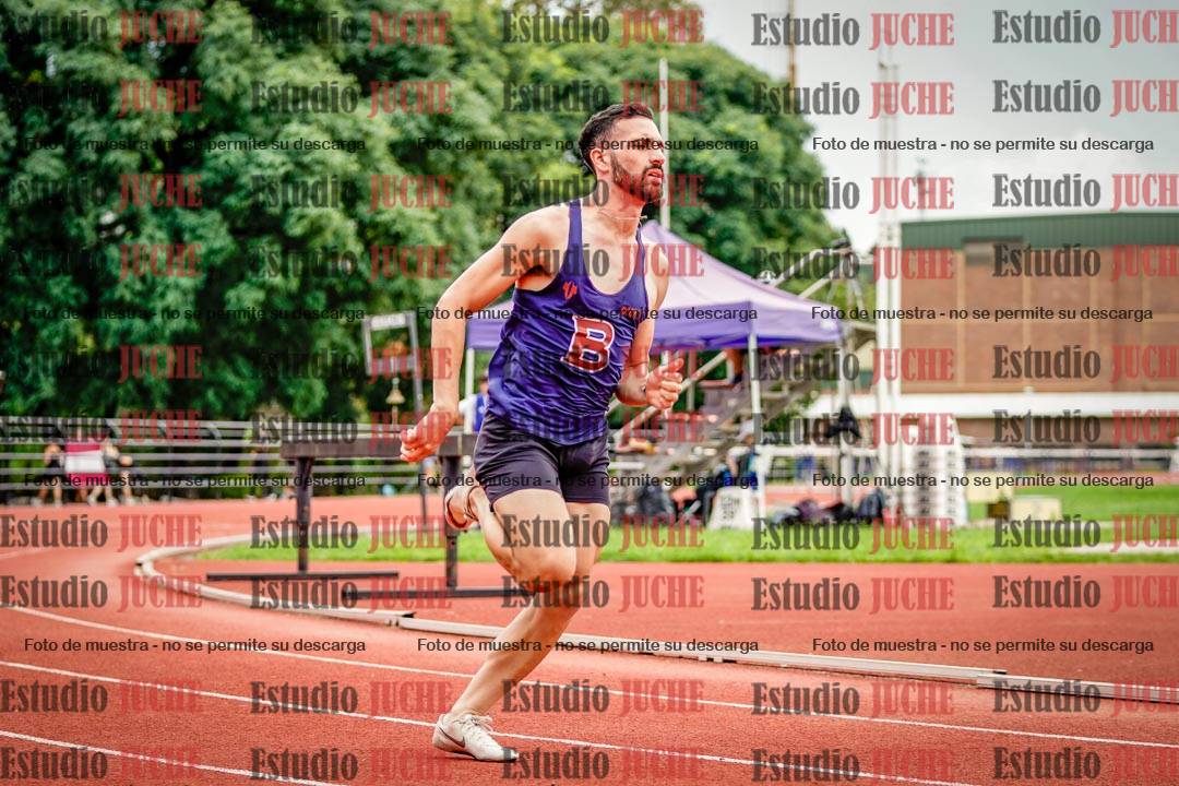 Fotos de los 400 m con vallas de varones