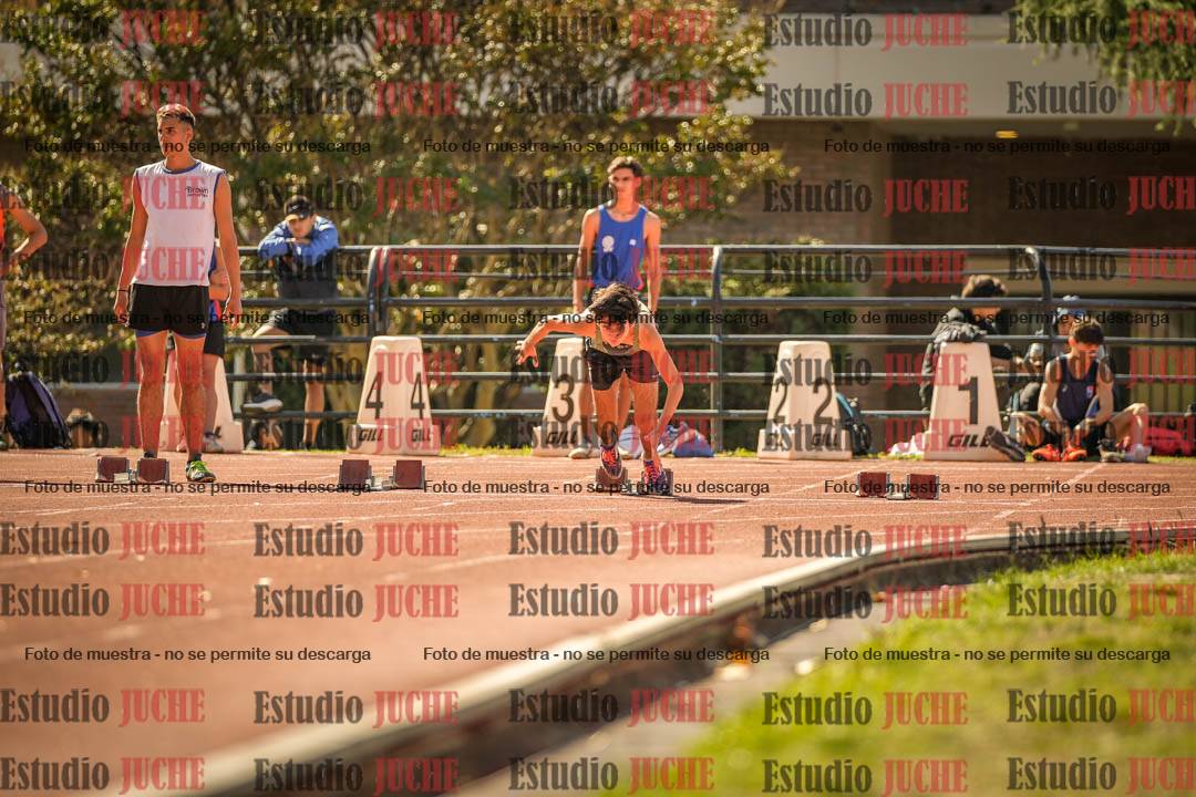 Fotos de los 100 m llanos de varones