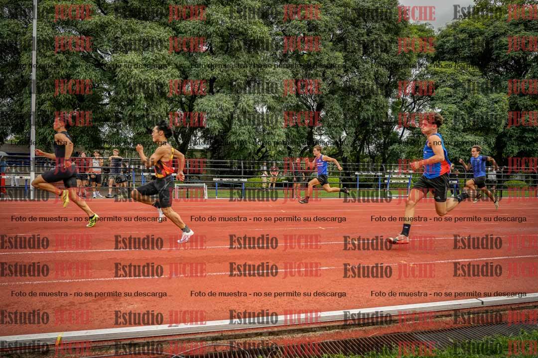 Fotos de los 100 m llanos de varones