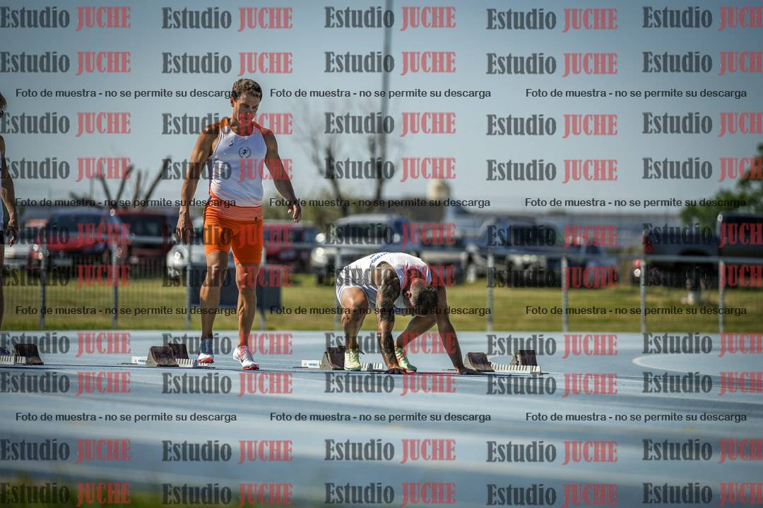 Fotos de los 100 m llanos de varones