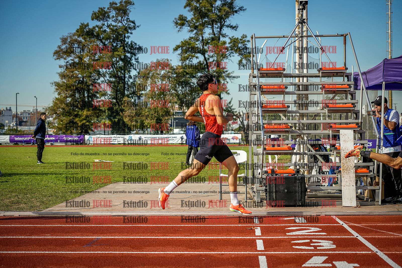Fotos de los 800 m de varones