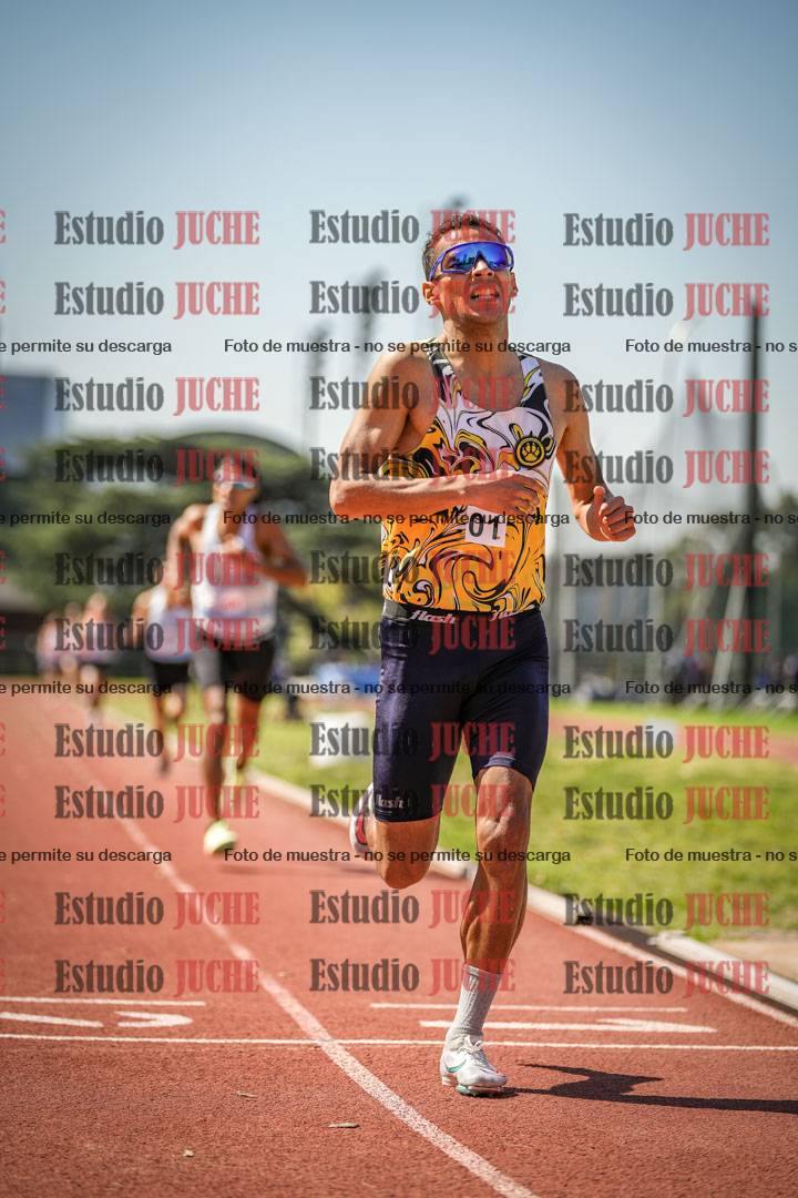 Fotos de los 1500 m llanos de varones