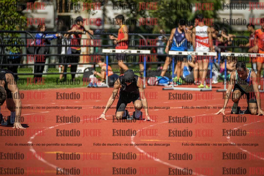 Fotos de los 200 m llanos de varones