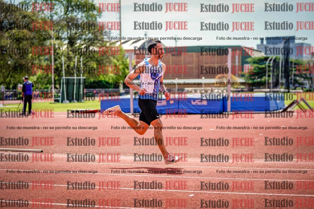 Fotos de los 400 m llanos de varones