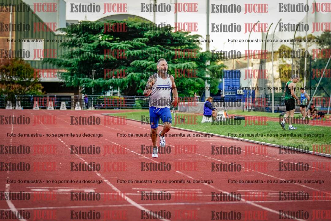 Fotos de los 400 m llanos de varones