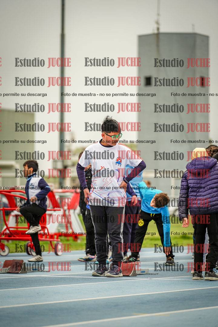 Fotos de los 50 m llanos de varones - U12