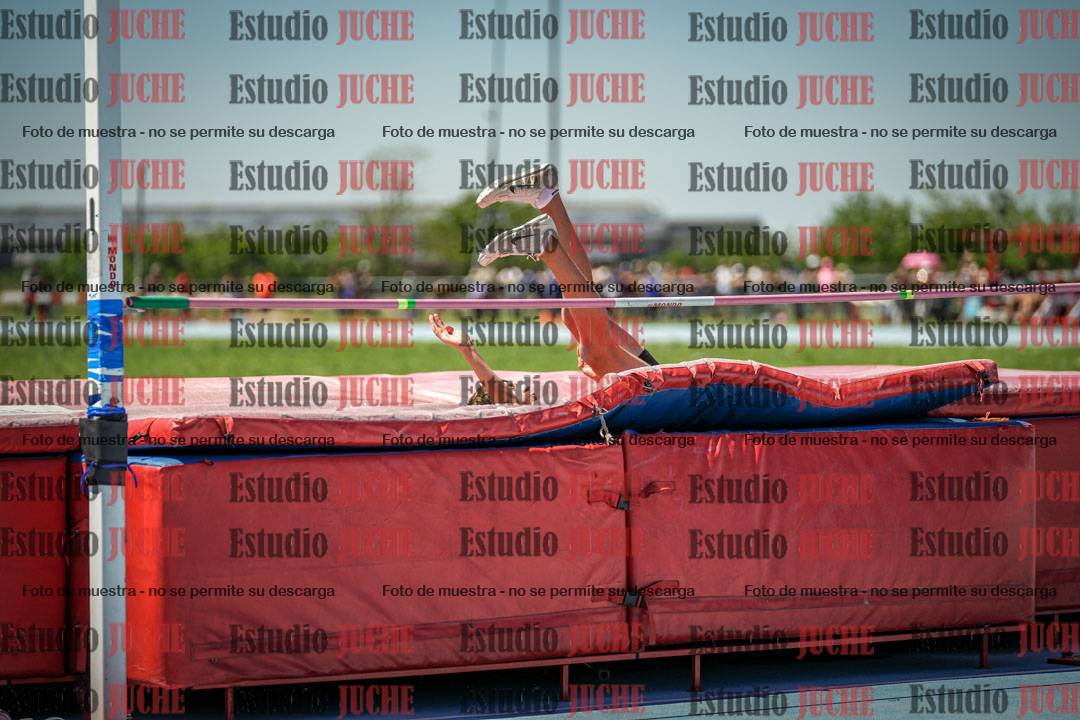 Fotos del salto en alto de varones - U14