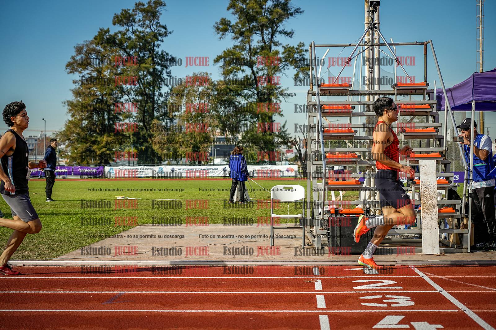 Fotos de los 800 m de varones