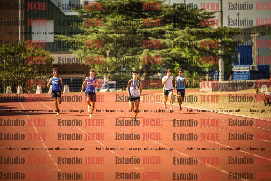 Fotos de los 200 m llanos de varones