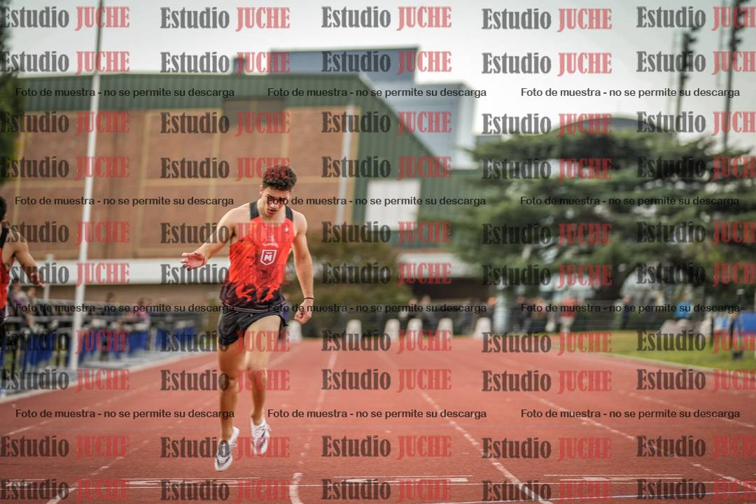 Fotos de los 400 m llanos de varones