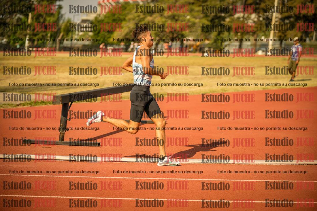 Fotos de los 1500 m llanos de varones