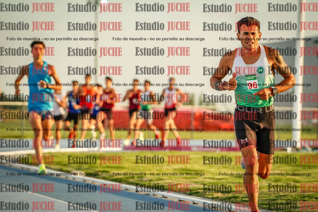 Fotos de los 3000 m llanos de varones