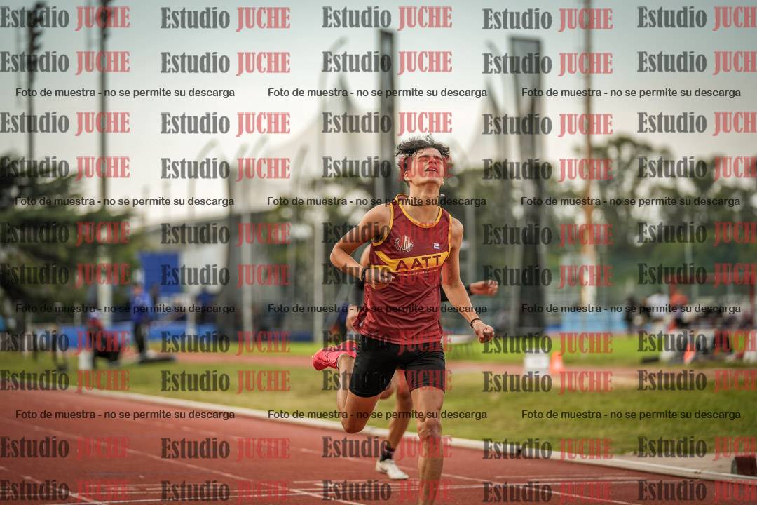 Fotos de los 400 m llanos de varones