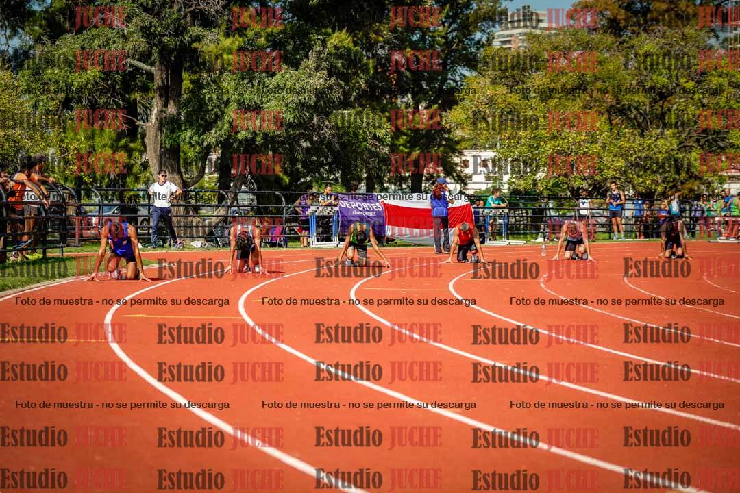 Fotos de los 200 m llanos de varones