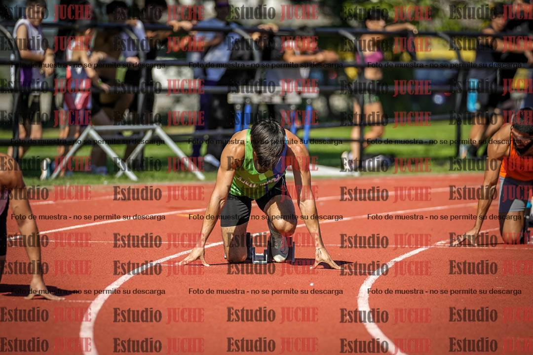 Fotos de los 200 m llanos de varones