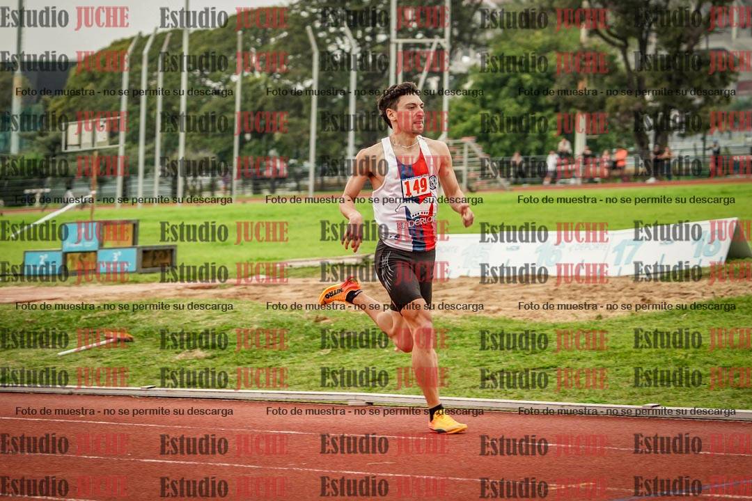 Fotos de los 800 m llanos de varones