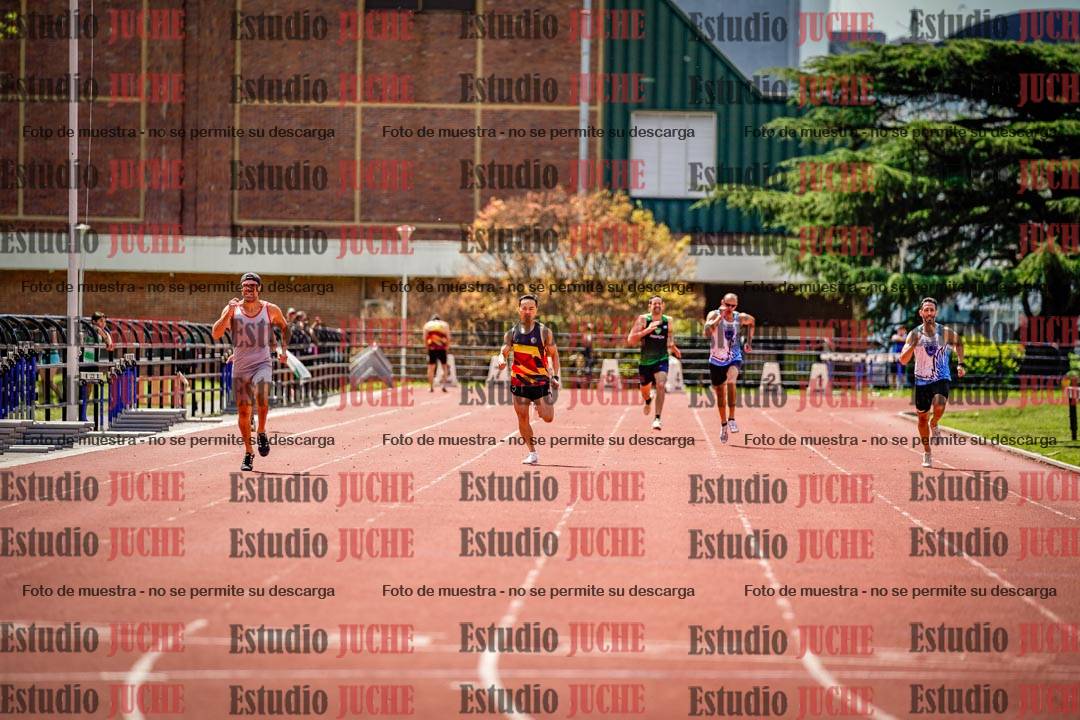Fotos de los 400 m llanos de varones