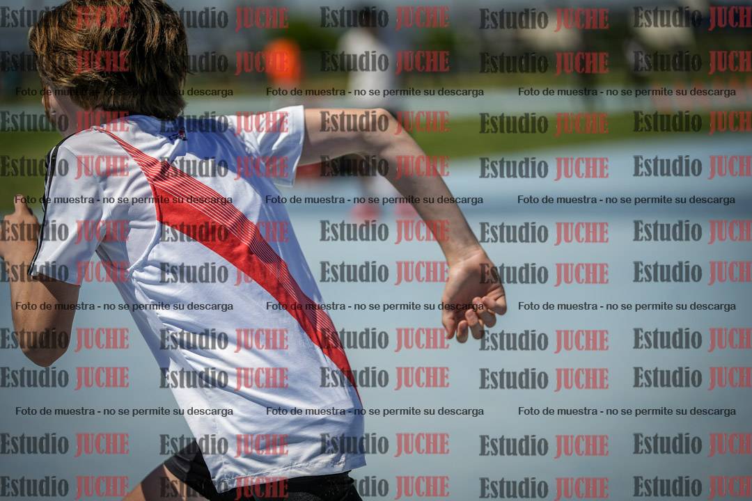 Fotos del salto en alto de varones - U14