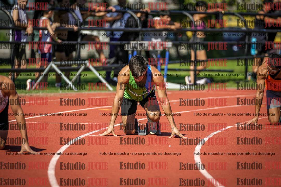Fotos de los 200 m llanos de varones