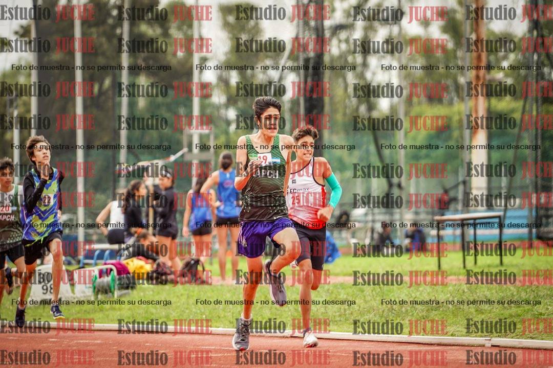 Fotos de los 600 m llanos de varones