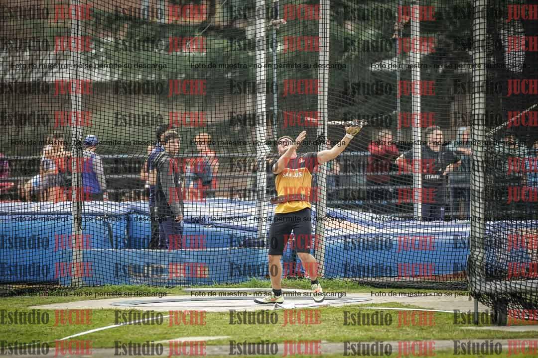 Fotos del lanzamiento de martillo de varones