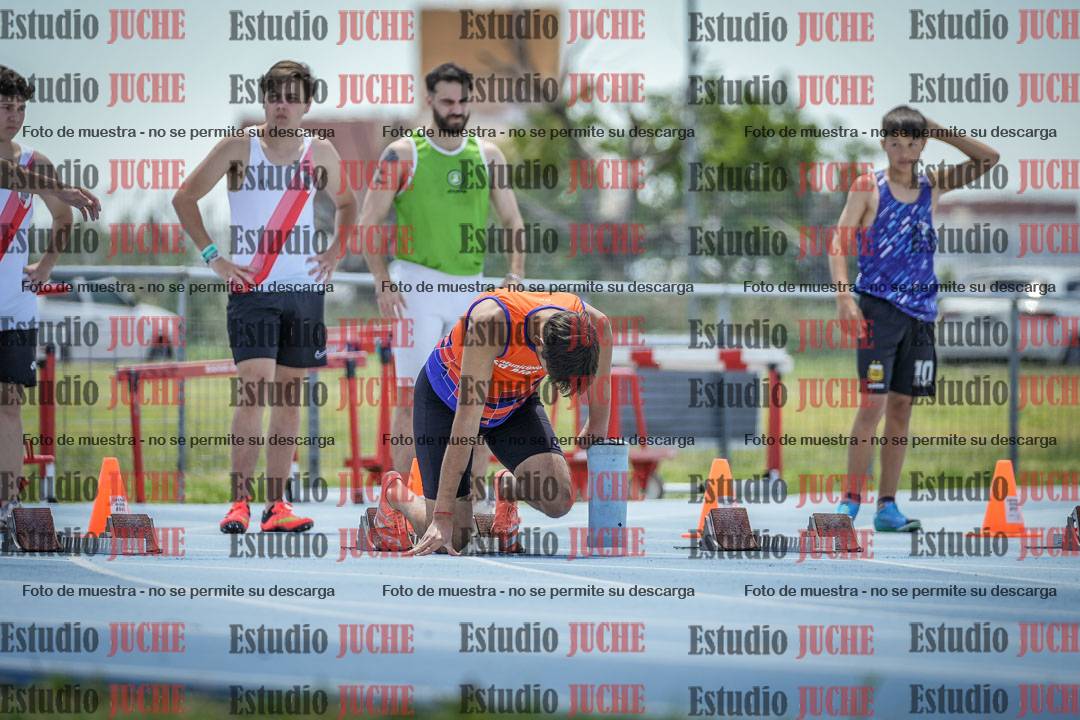Fotos de los 100 m llanos de varones