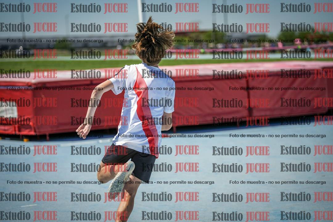 Fotos del salto en alto de varones - U14