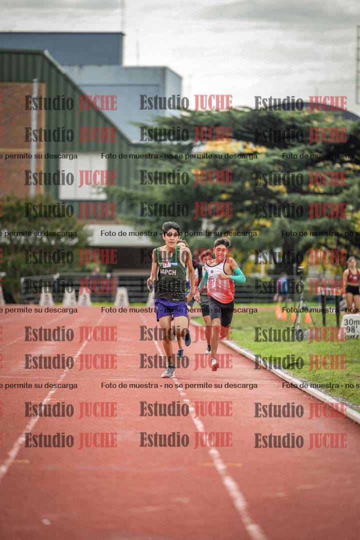Fotos de los 600 m llanos de varones