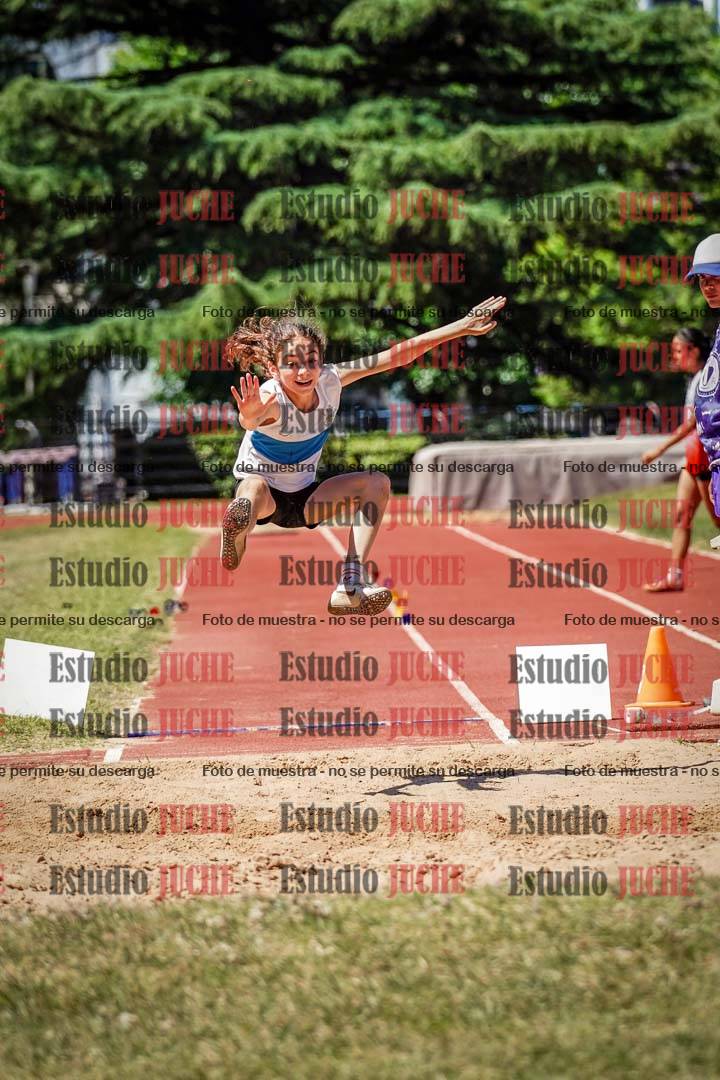 Fotos del salto en largo de mujeres - U14