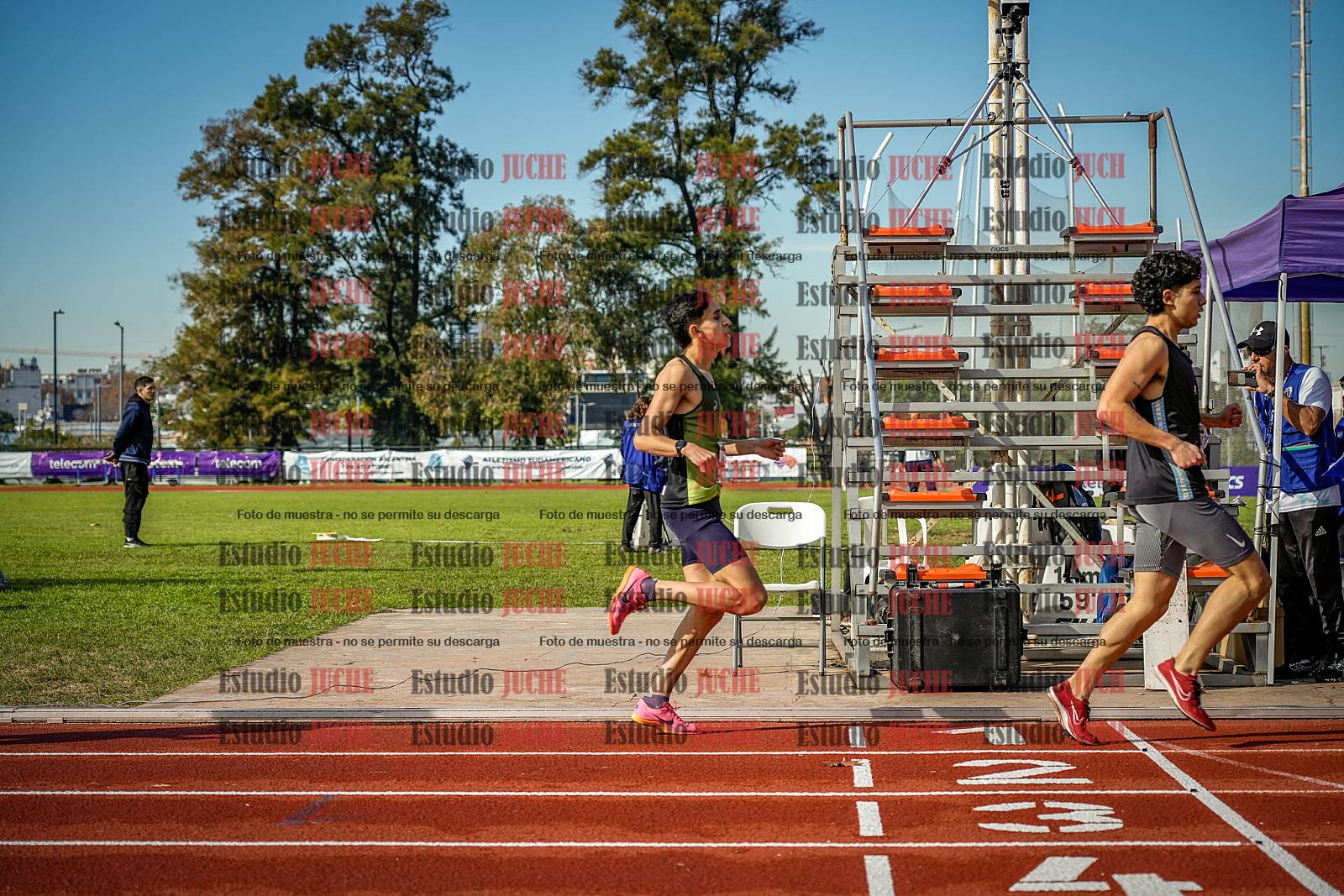 Fotos de los 800 m de varones